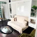 Apartment Juicy Private With Jacuzzi