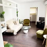 Juicy Private With Jacuzzi Apartmán *