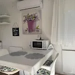 Juicy Private With Jacuzzi * Szentendre