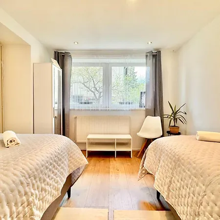 Juicy Apartments With Jacuzzi & Private Garden *