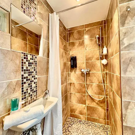 Apartman Juicy Private With Jacuzzi