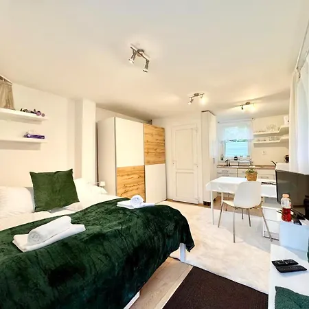 Juicy Apartments With Jacuzzi & Private Garden *