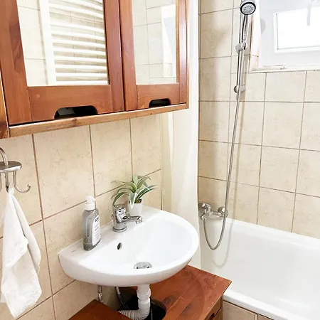 Juicy Private With Jacuzzi Apartamento