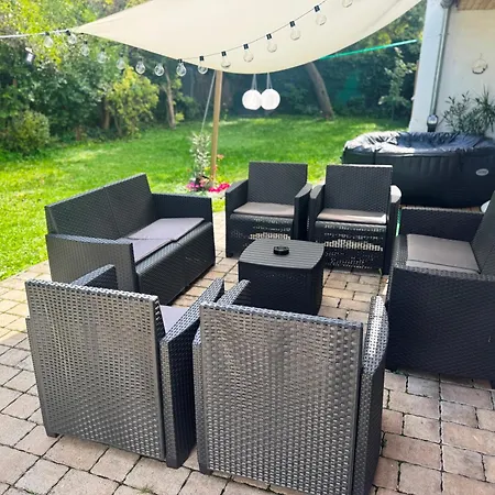 Juicy Private With Jacuzzi Apartamento Szentendre
