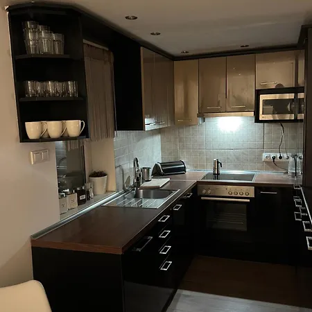 Apartman Juicy Private With Jacuzzi