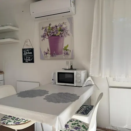 Juicy Private With Jacuzzi * Сентендре