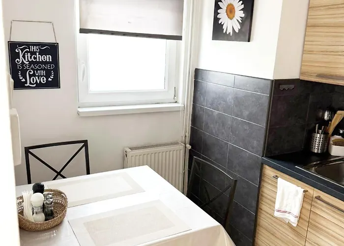 Juicy Private With Jacuzzi Szentendre