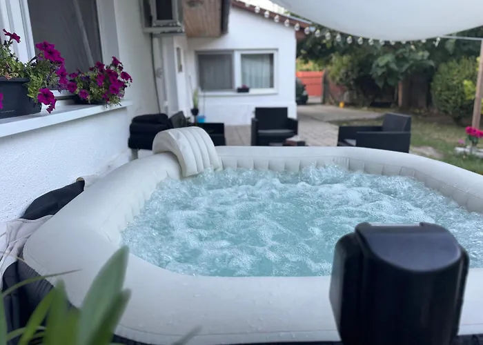 アパート Juicy Private With Jacuzzi *