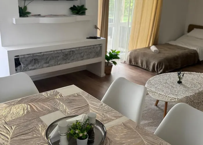 Juicy Private With Jacuzzi