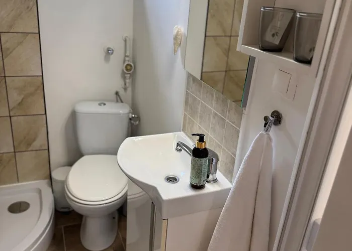 Juicy Private With Jacuzzi *